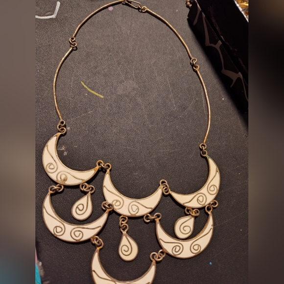 Vintage alpaca Mexico crescent link necklace - Picture 2 of 5